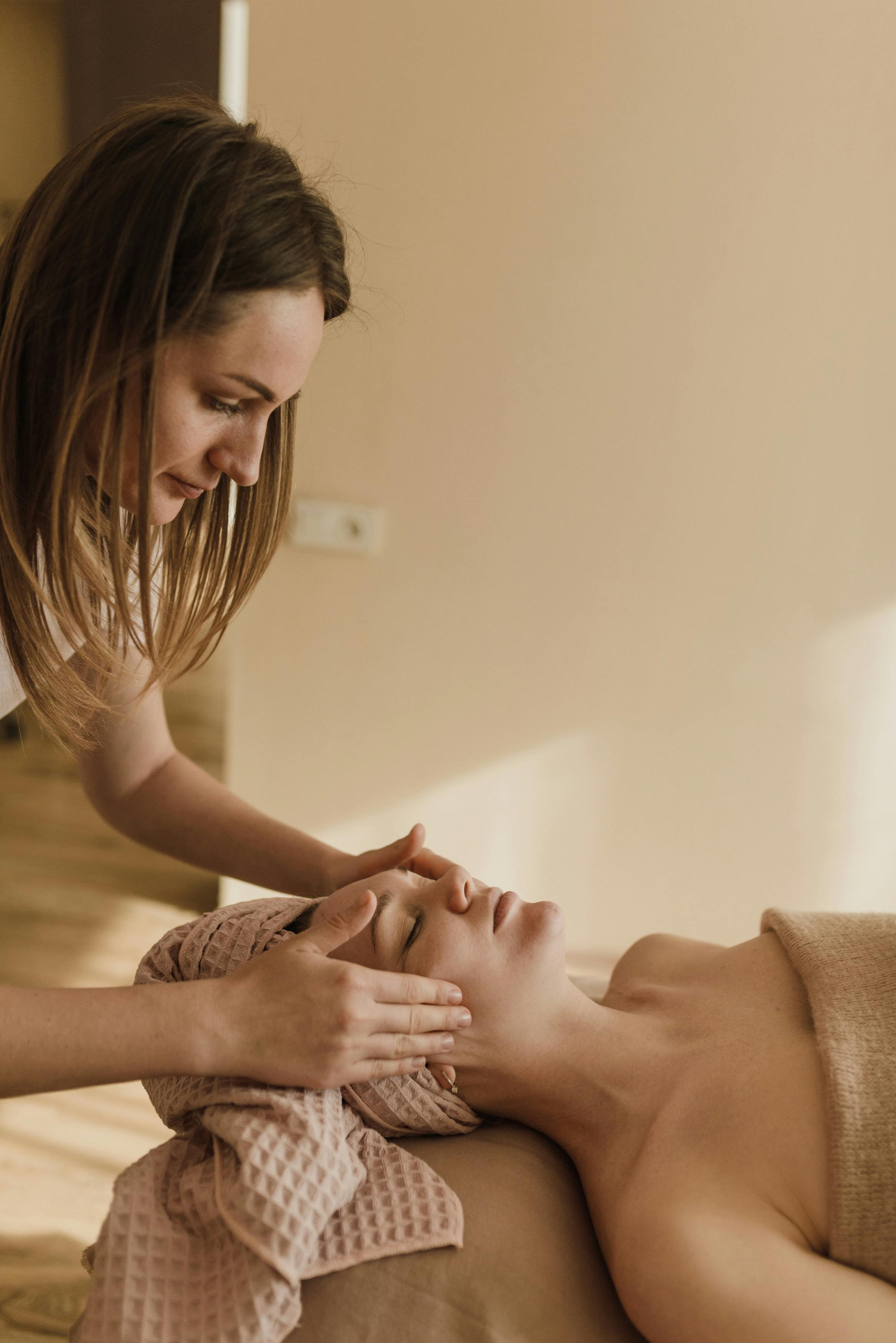 Prenatal Skin Therapy gallery image